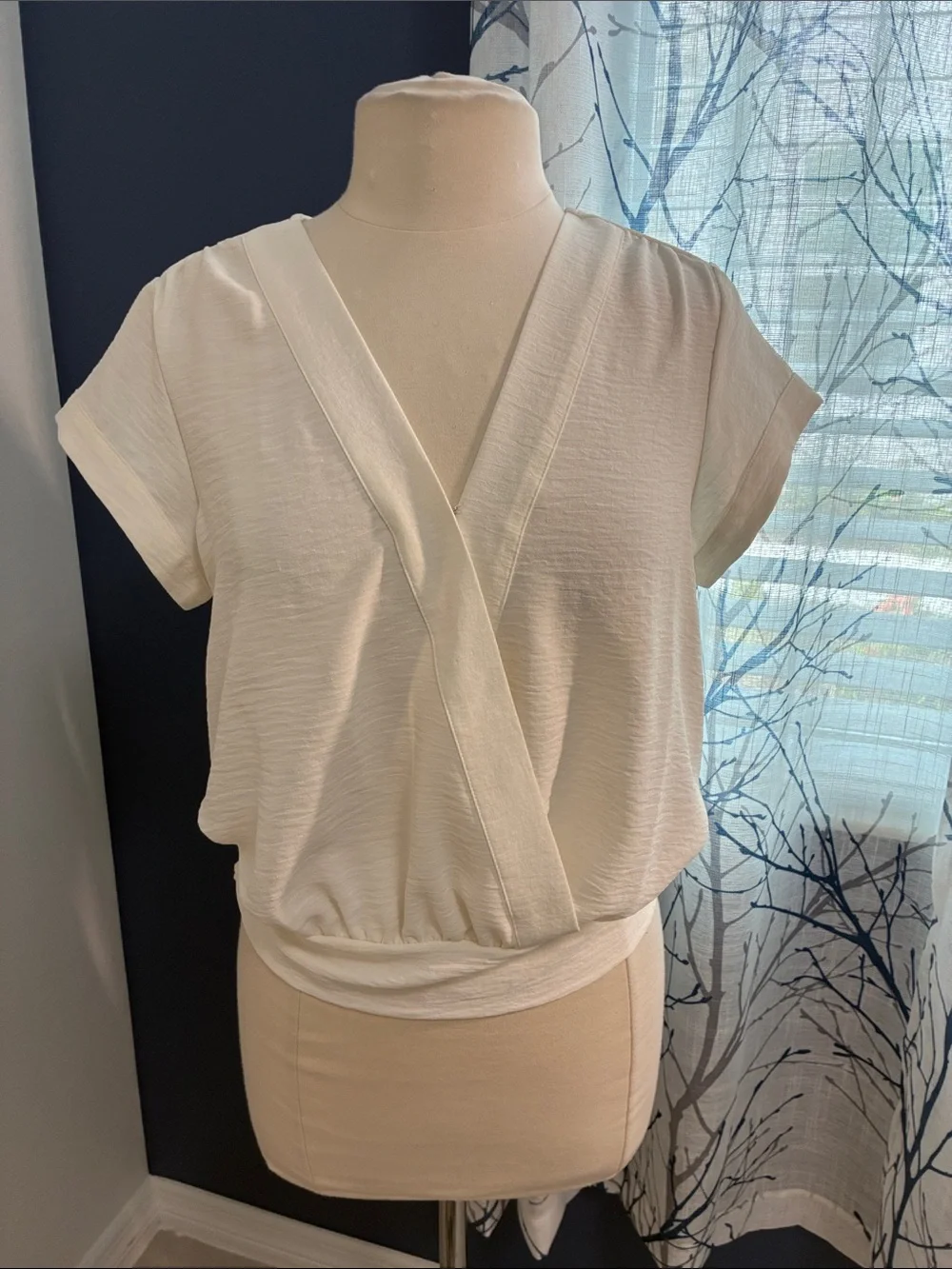 Nine West Cream Surplice Short Sleeve Top - Picture 1 of 8
